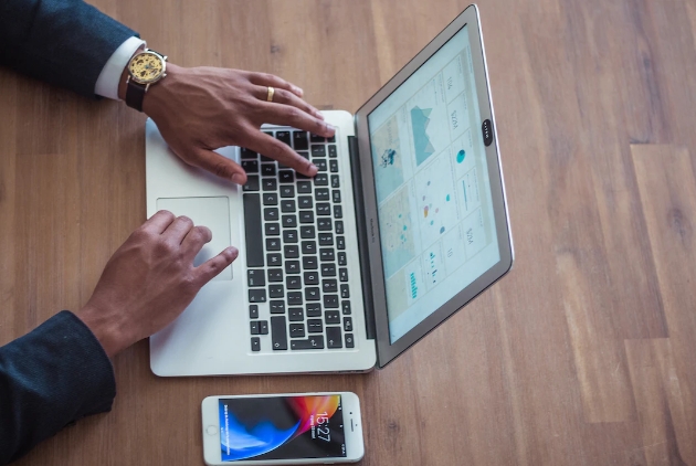 深圳專業(yè)英語(yǔ)翻譯公司在標(biāo)書(shū)翻譯上的優(yōu)勢(shì)